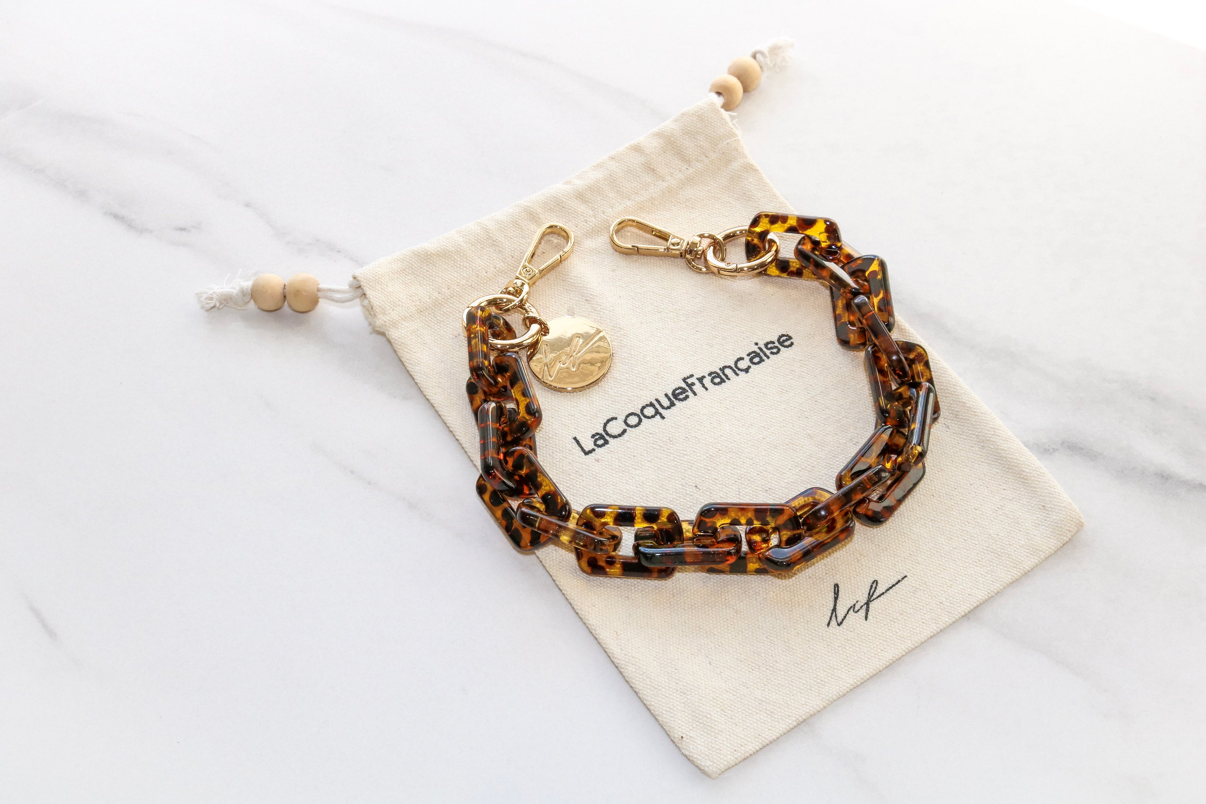 Emmy Short Phone Chain