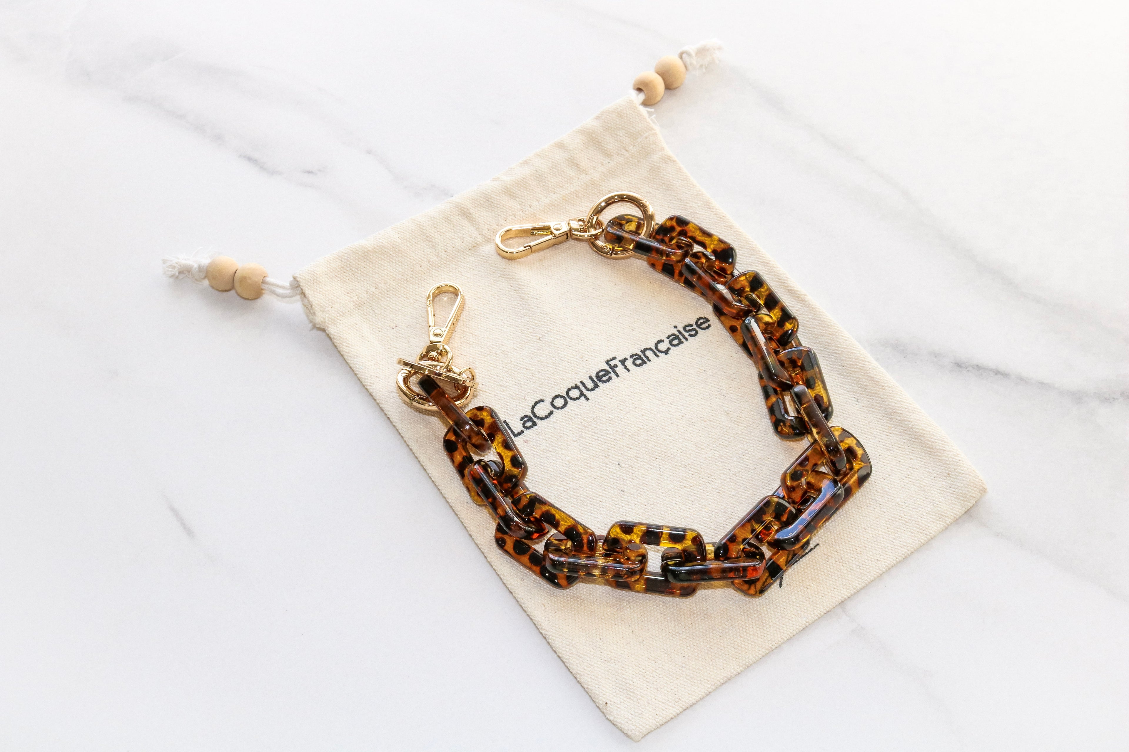 Emmy Short Phone Chain