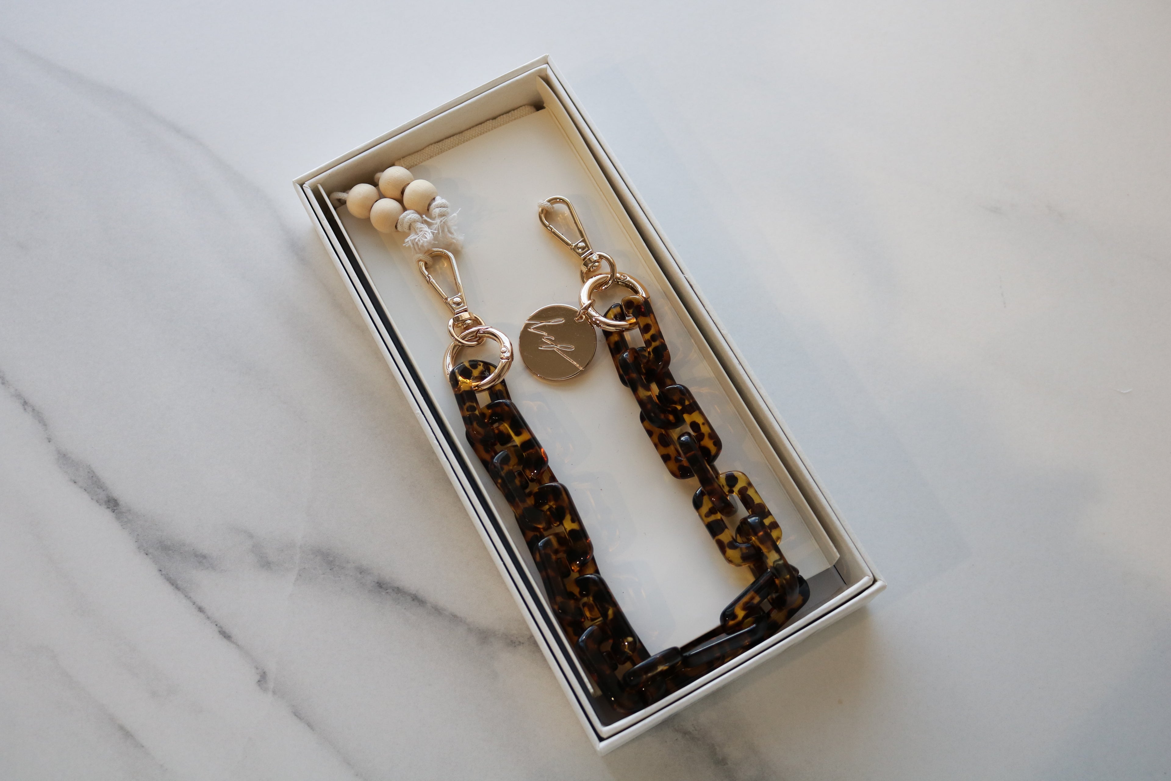 Emmy Short Phone Chain